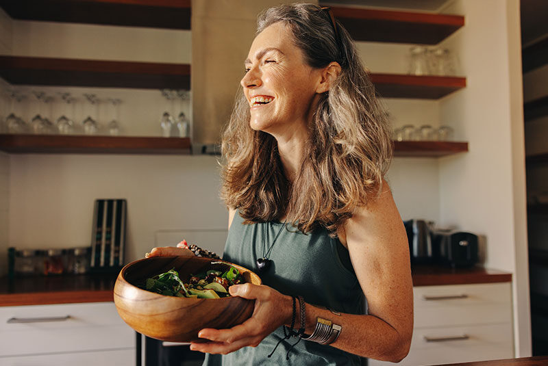 lady eating healthy food