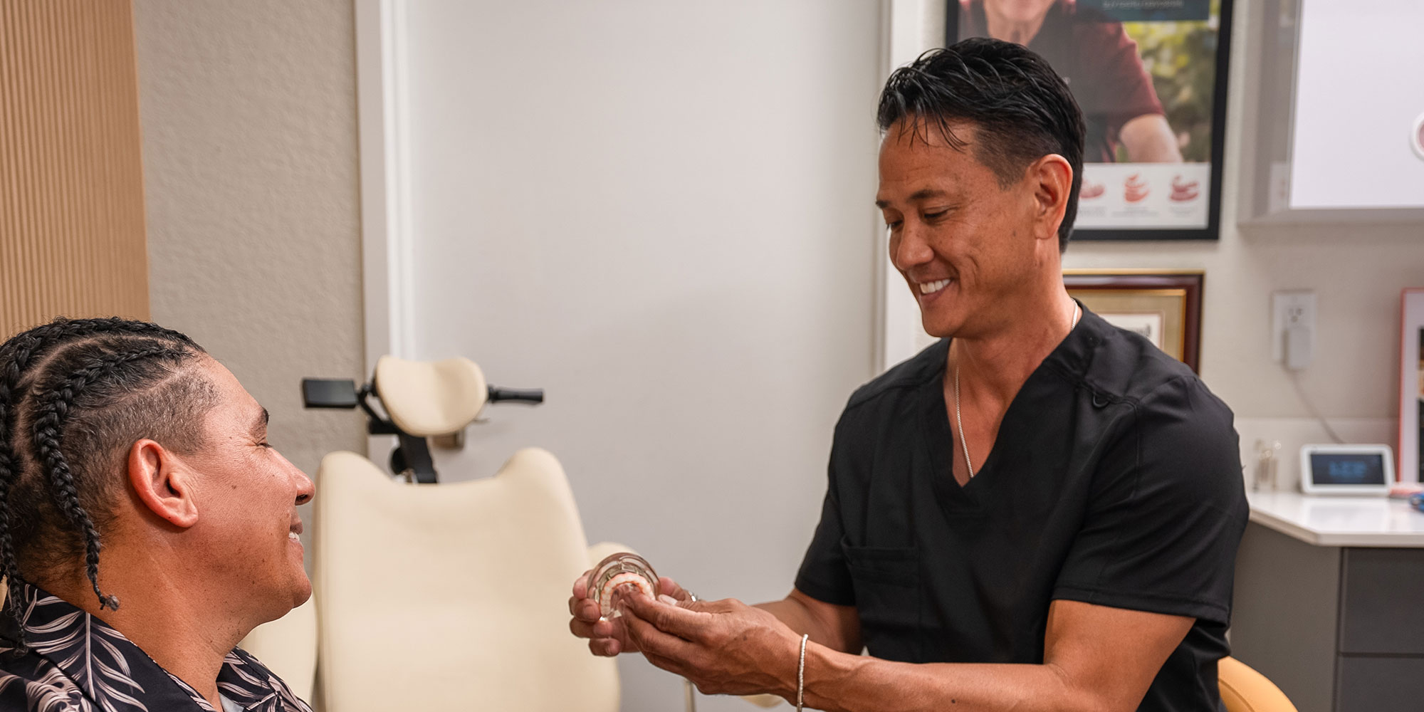 dr renato showing arch